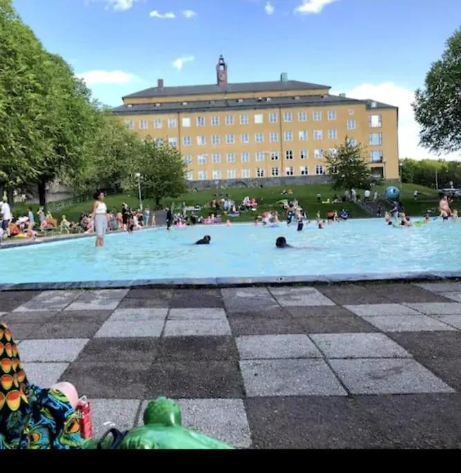 Cozy Apartment In Majorna Gothenburg